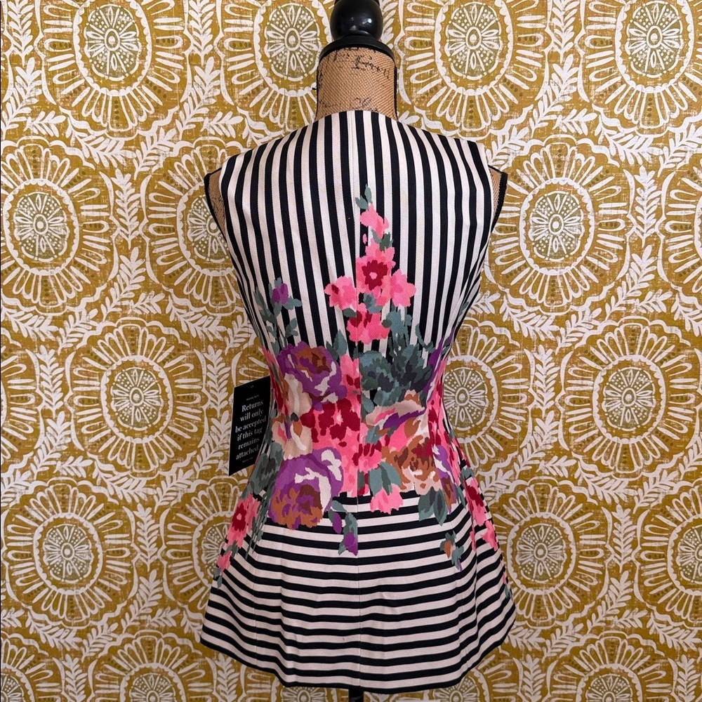 NWT Tuckernuck Rhoda Black Stripe Floral Sleeveless Structured Tunic Vest Sz 2 - Picture 10 of 12
